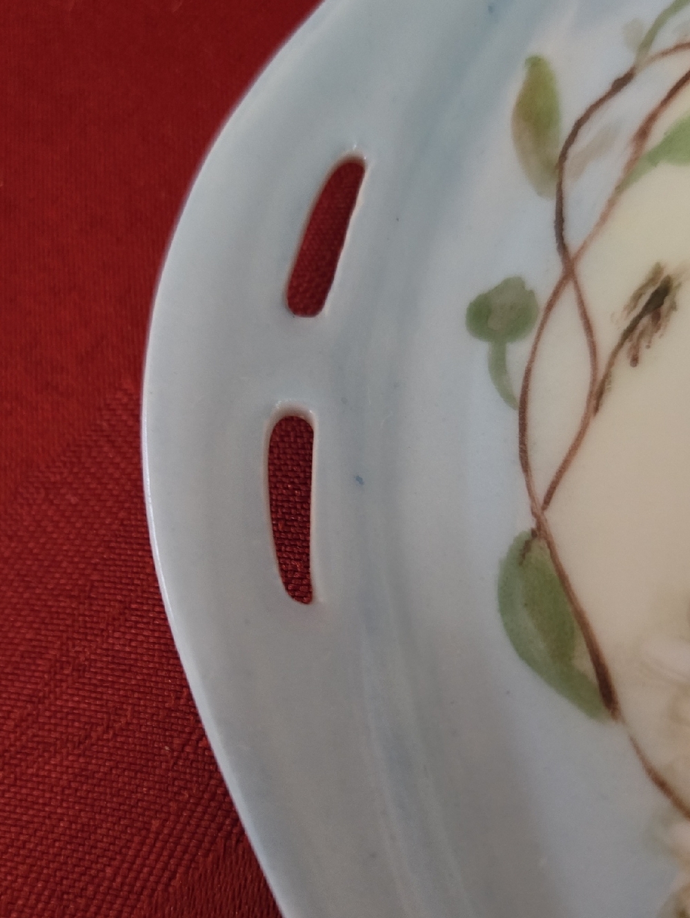 Vintage Blue Floral Ceramic Serving Or Vanity Tray With Daisies & Forget Me Nots - Picture 4 of 5